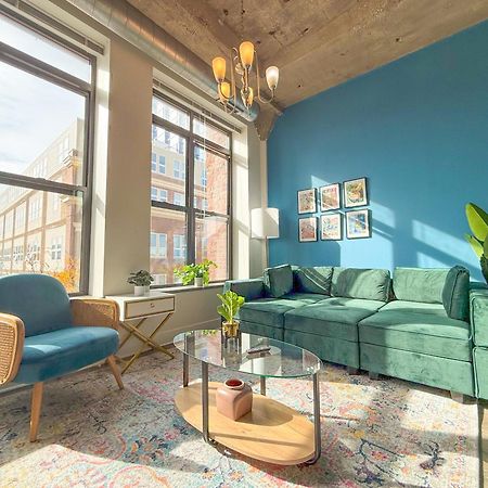Mccormick Place Beautiful 2Br Apartment With Optional Parking Sleeps Up To 8 Near Soldier Field, Grant Park And Lakefront Trail شيكاغو المظهر الخارجي الصورة