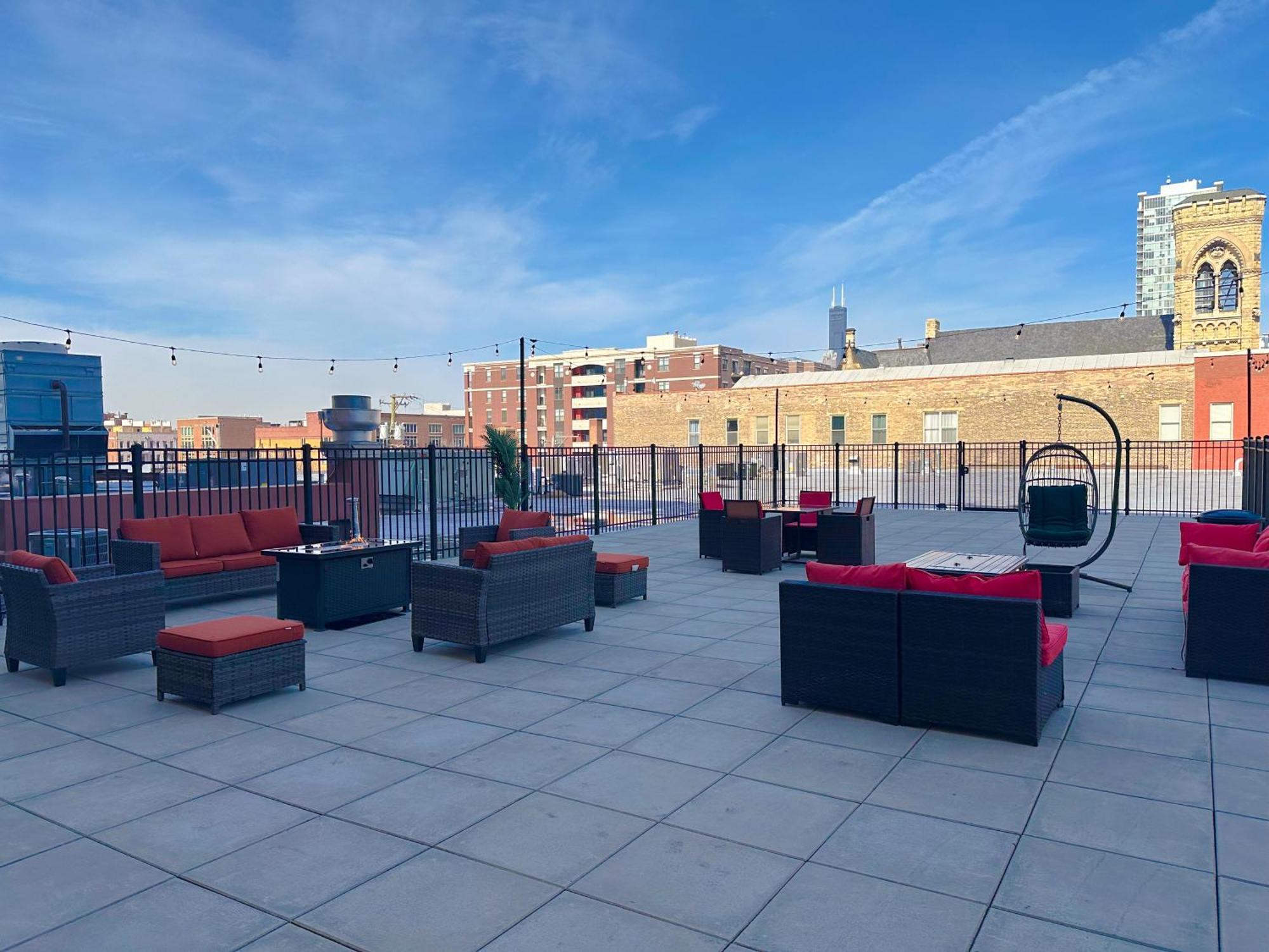 Mccormick Place Beautiful 2Br Apartment With Optional Parking Sleeps Up To 8 Near Soldier Field, Grant Park And Lakefront Trail شيكاغو المظهر الخارجي الصورة